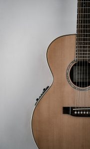brown guitar